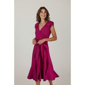 Diane von Furstenberg Dress Size 10 Magenta Pink Silk Wrap Midi Ruffle Sleeve